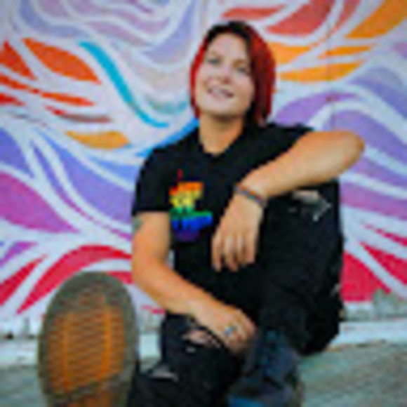 Meet your Posher, Sarah - Picture 1 of 1